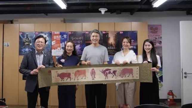 SCUCA Artistic Director Sparks New Korea-China Musical Theatre Chapter